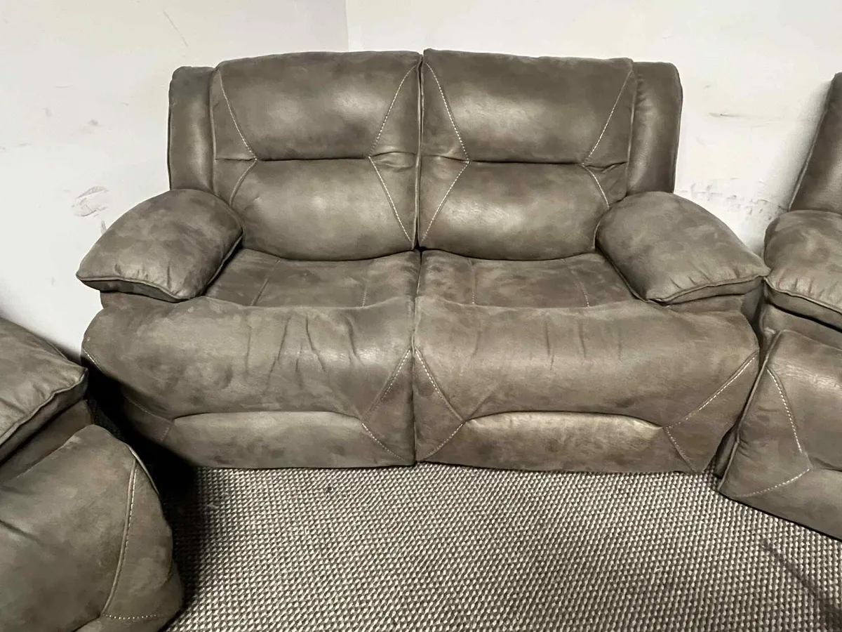 Sofas - Image 2