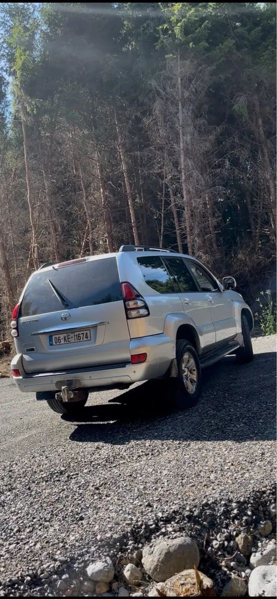 Toyota Landcruiser - Image 4