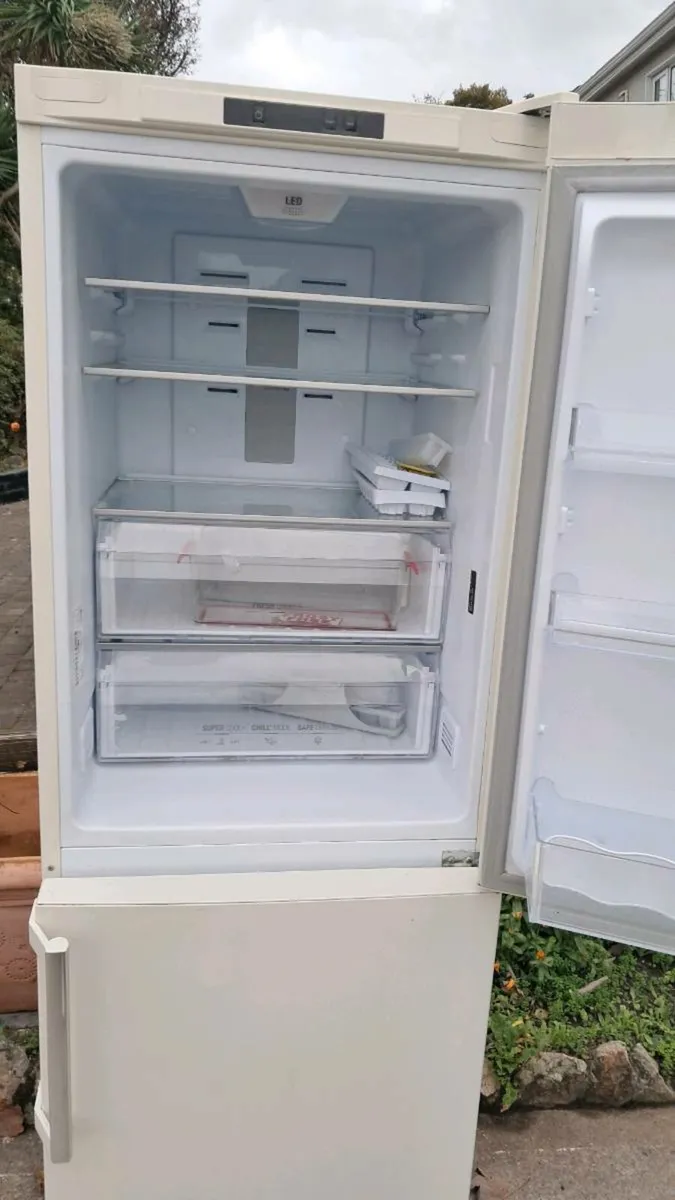 Fridge Freezer - Image 4