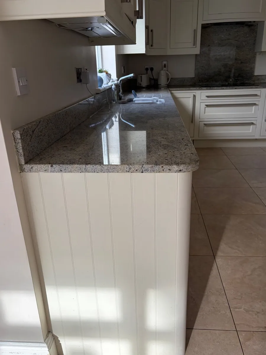 Kitchen - Image 2