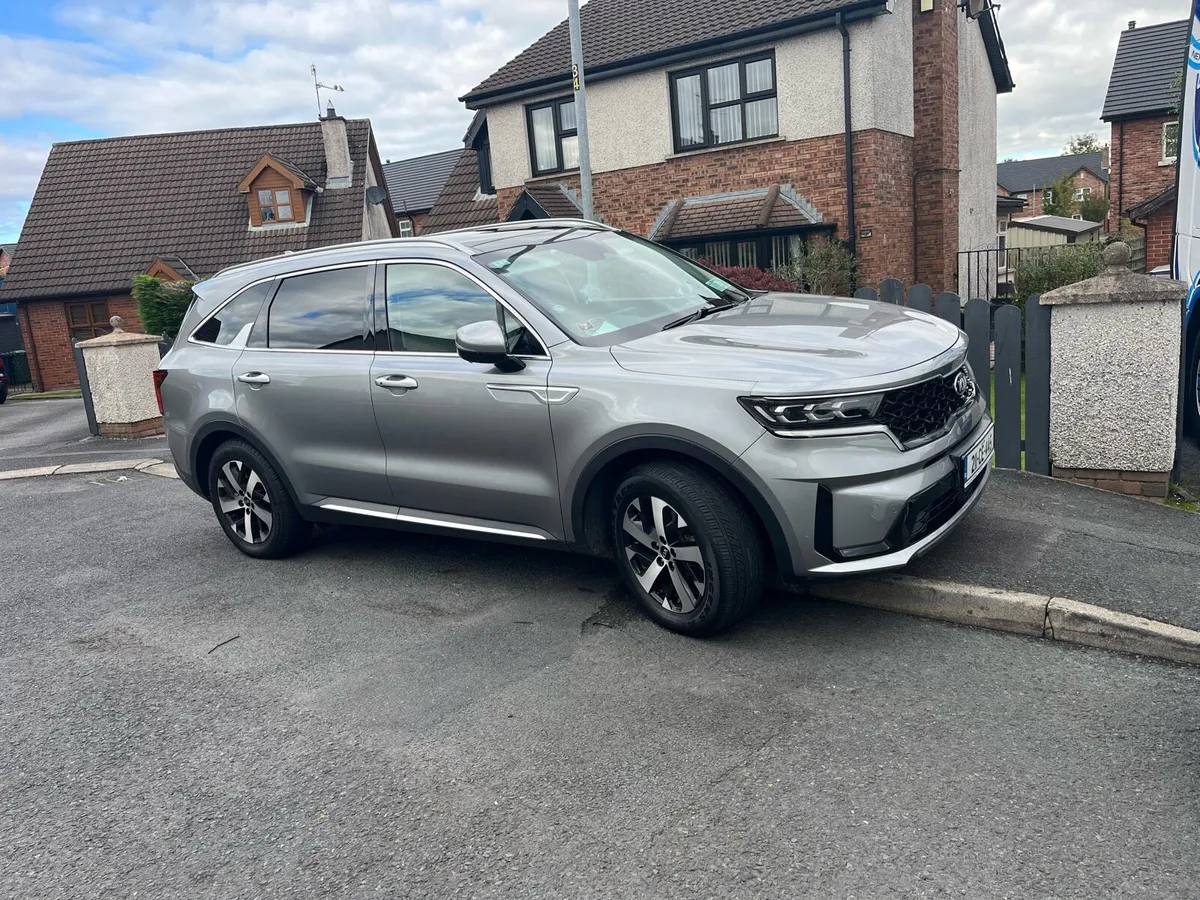 Kia Sorento - Image 1