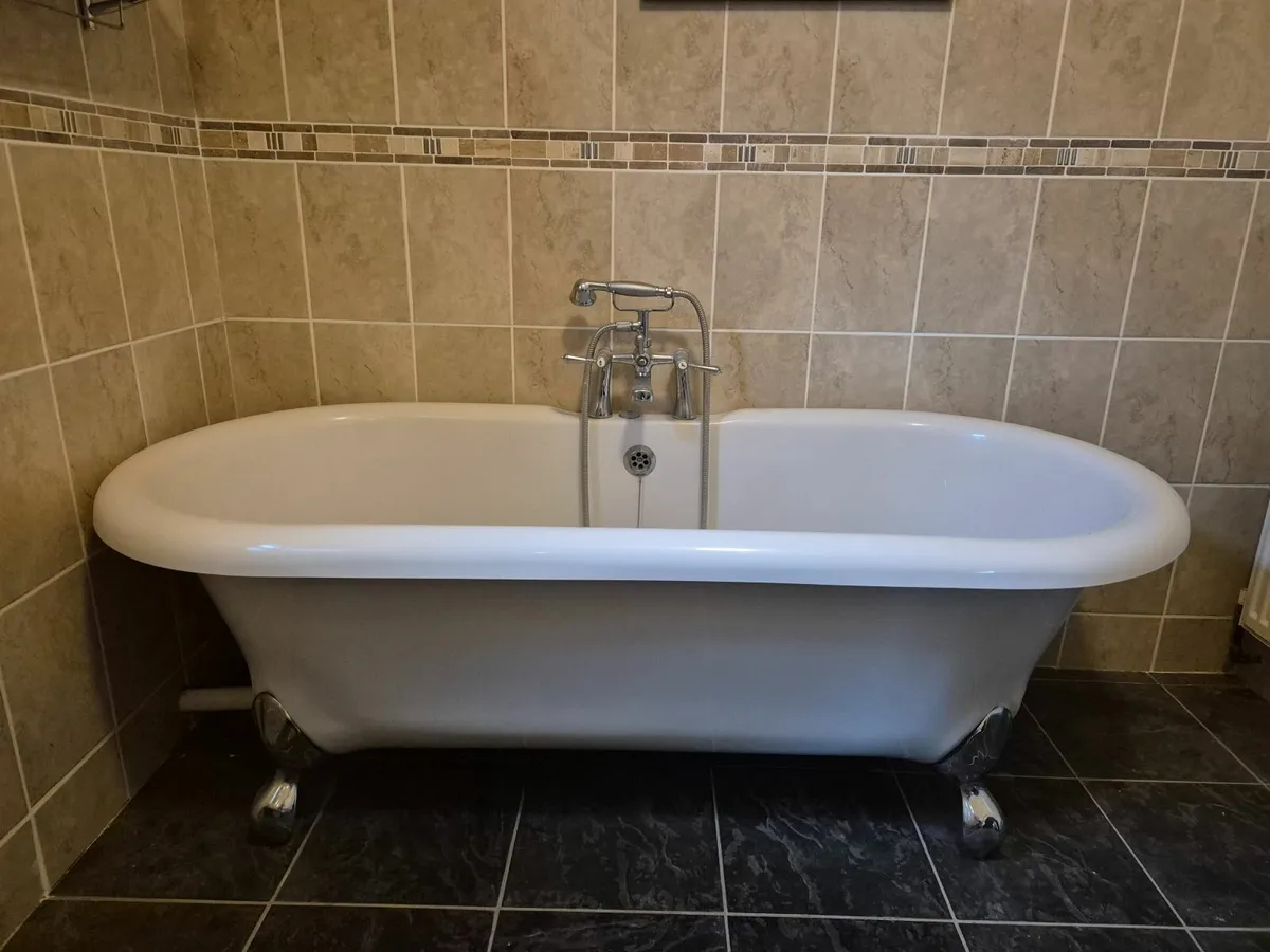 Bath - Image 2