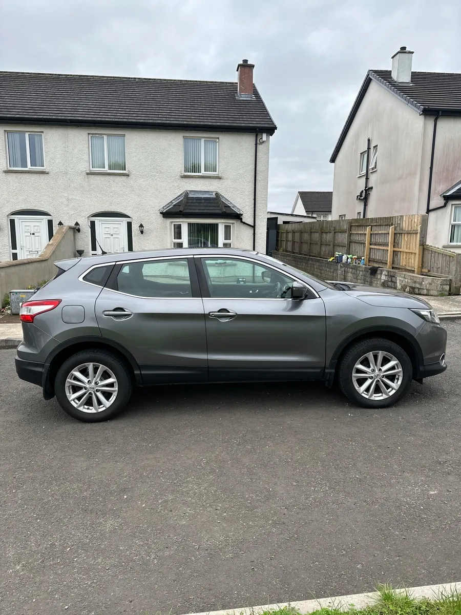 Nissan Qashqai 2015 - Image 4