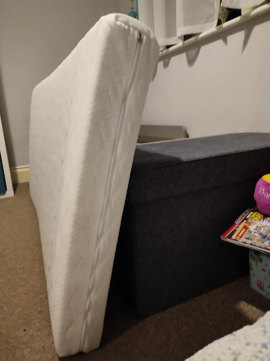 Children's bed - Image 2