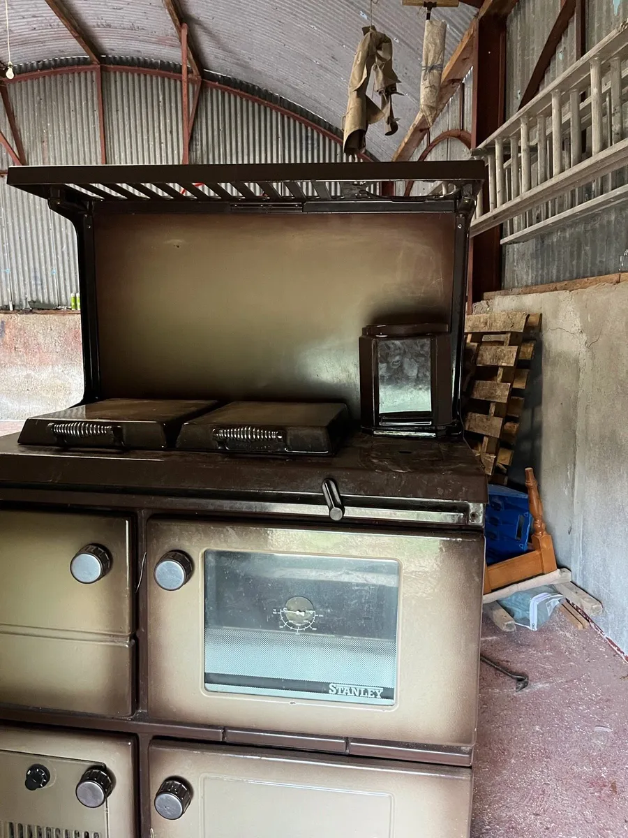 Stanley Oil Stove - Image 4