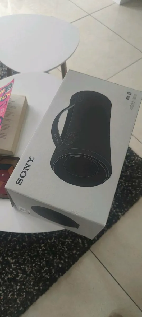 Sony mega bass boom box ,(unwanted gift) new 170 e - Image 4