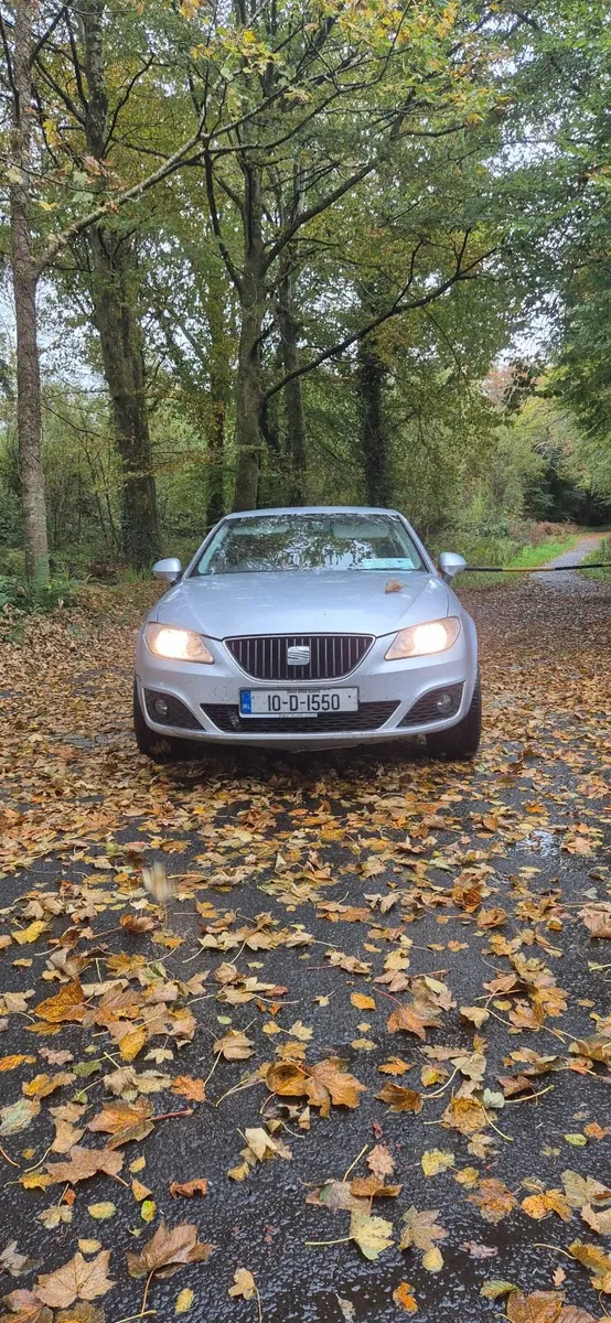 Seat Exeo CR Elegance 2.0 Diesel 6 Speed - Image 2