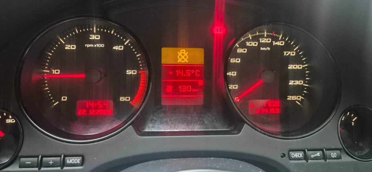 Seat Exeo CR Elegance 2.0 Diesel 6 Speed - Image 4