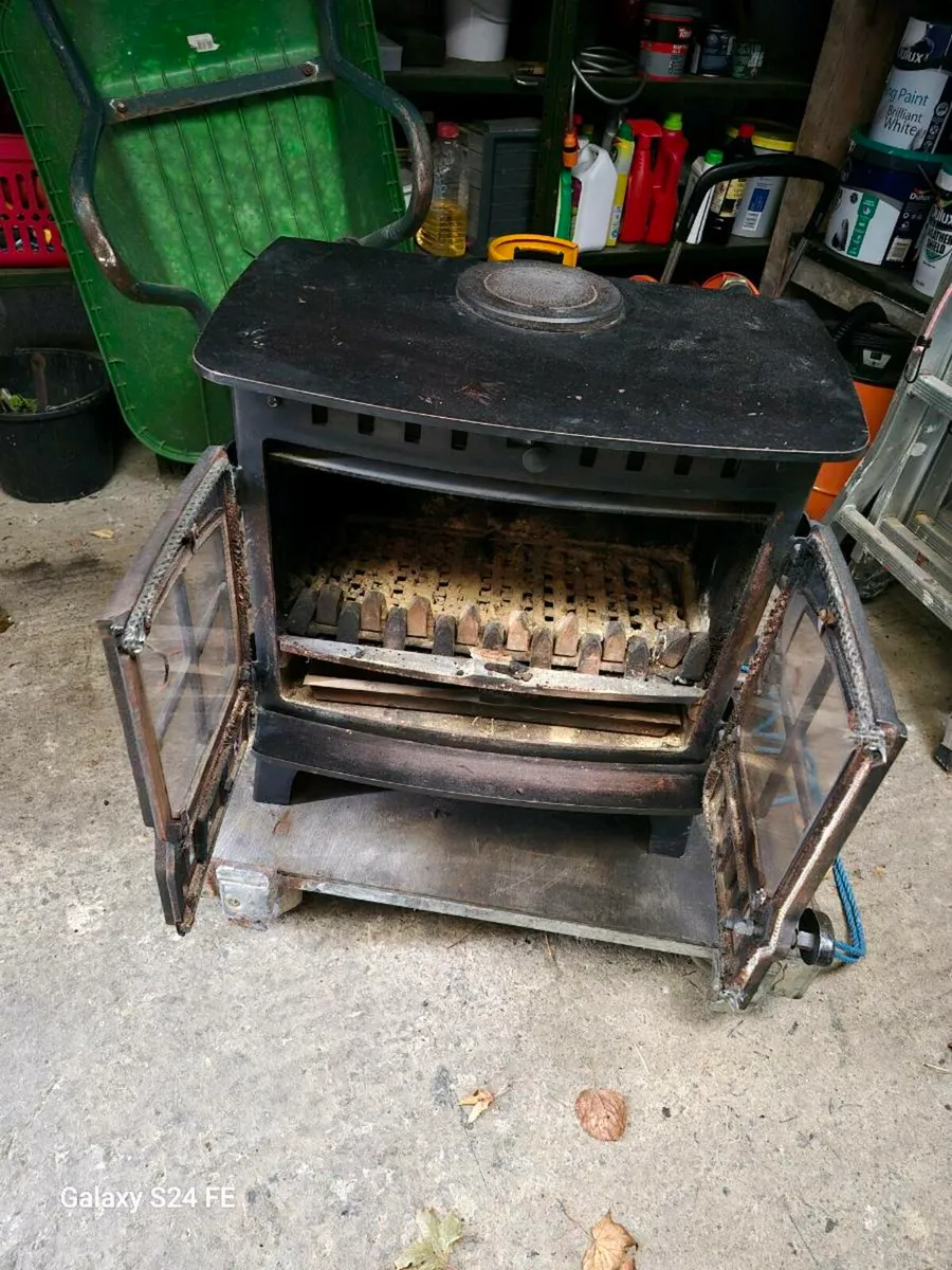 SOLID FUEL STOVE - Image 3