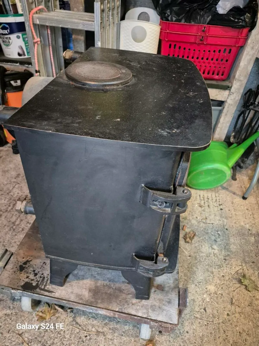 SOLID FUEL STOVE - Image 4