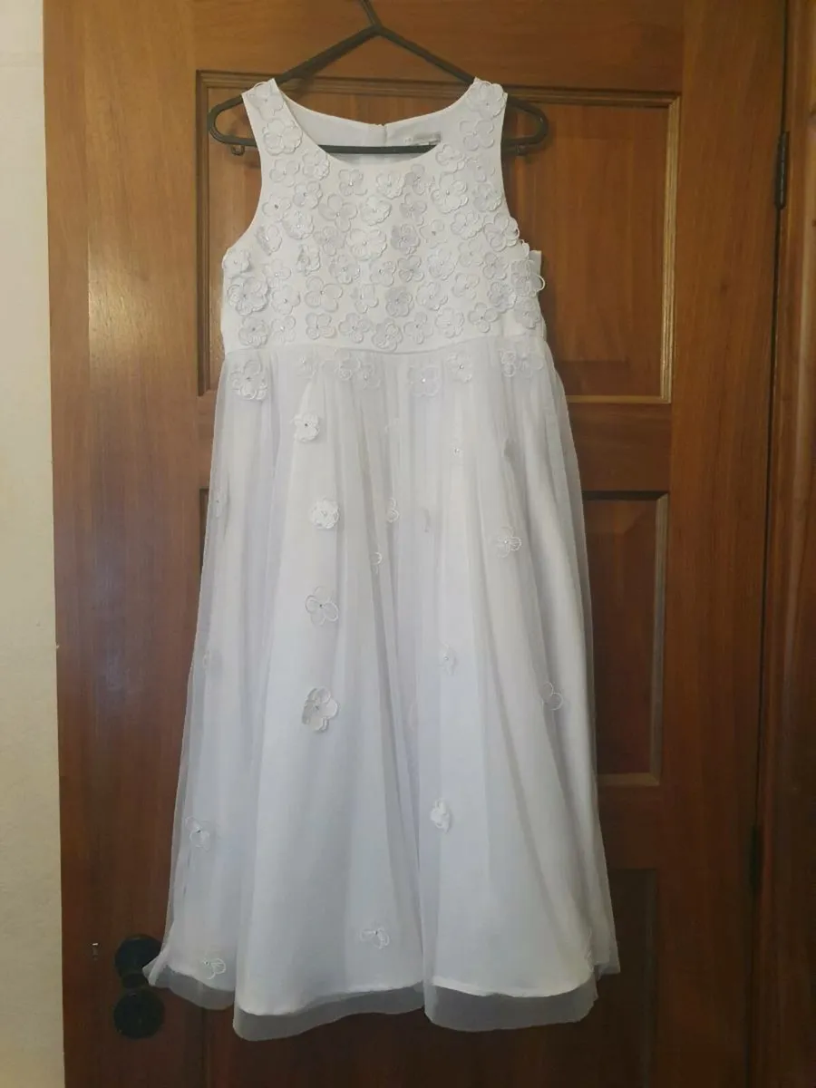Communion dress - Image 2