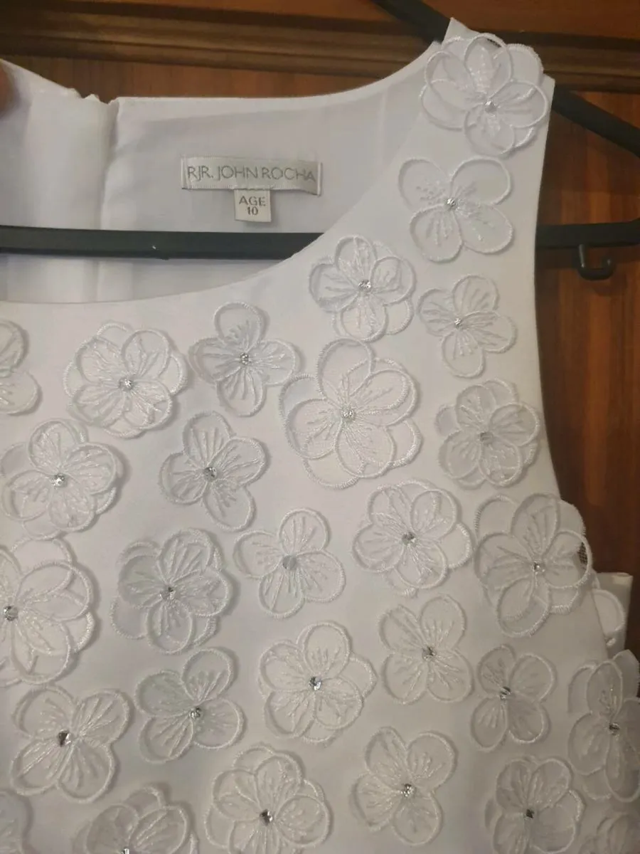 Communion dress - Image 4