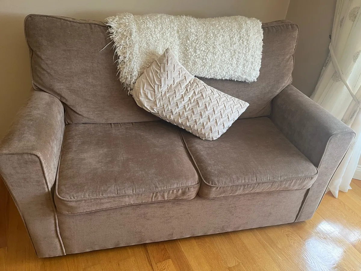 Couch 2 seater - Image 2