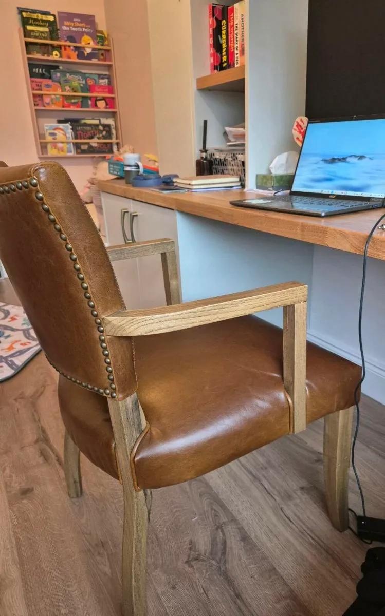 Arm chair/ office chair - Image 1
