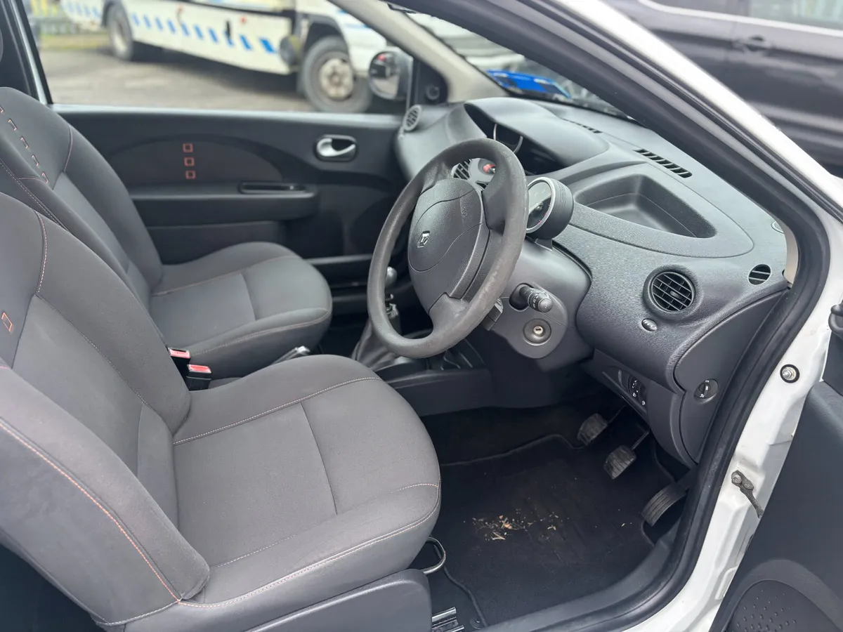 Renault Twingo 2010, 1.2 16V DYNAMIQUE - Image 2