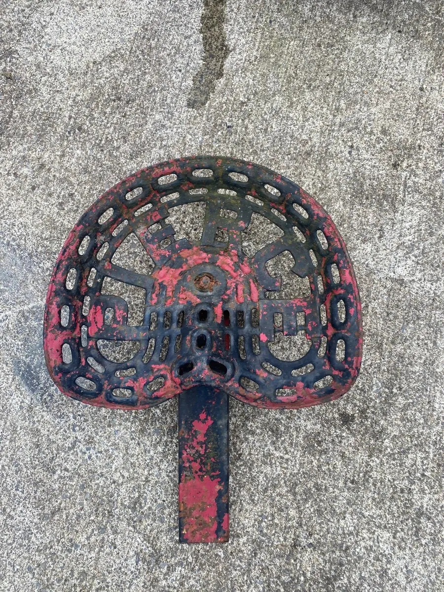 Pierce vintage seat