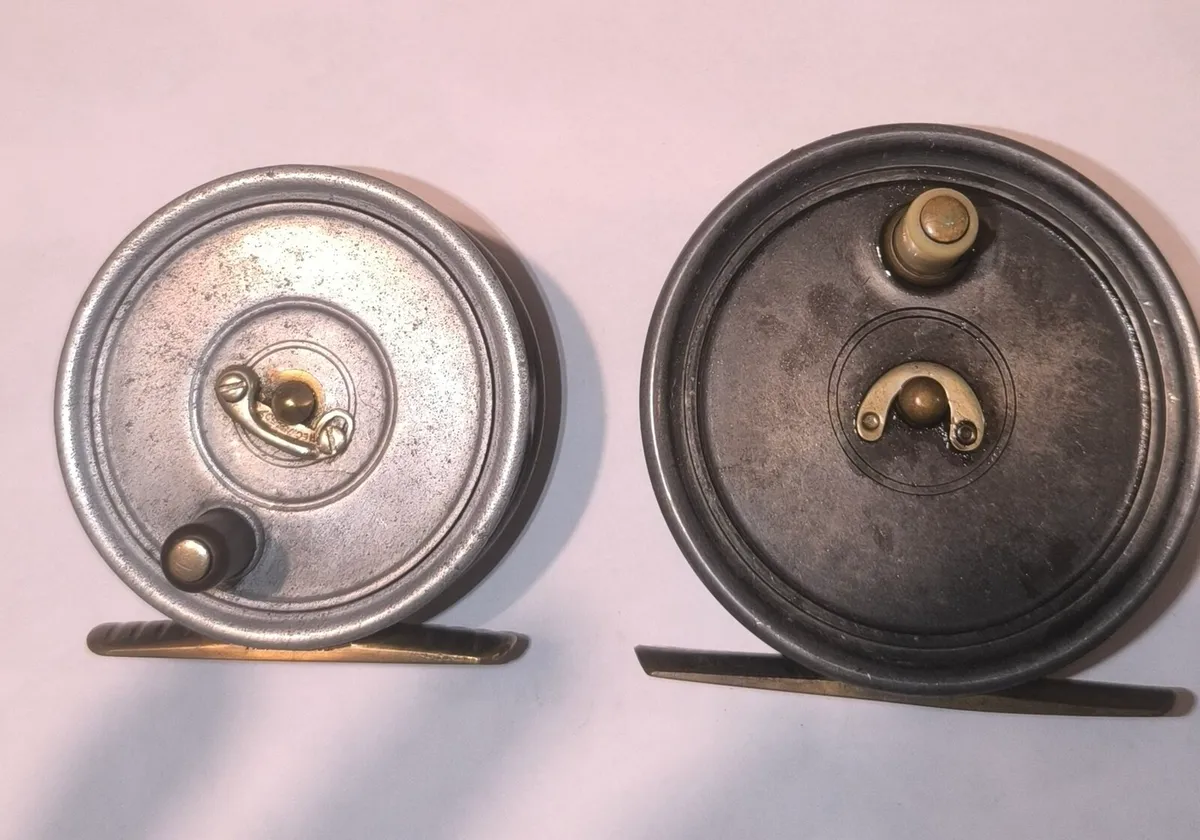 2 vintage Hardy uniqua reels - Image 1