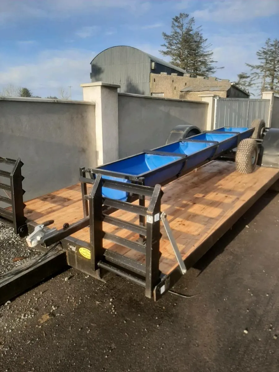 Feed trailer - Image 3
