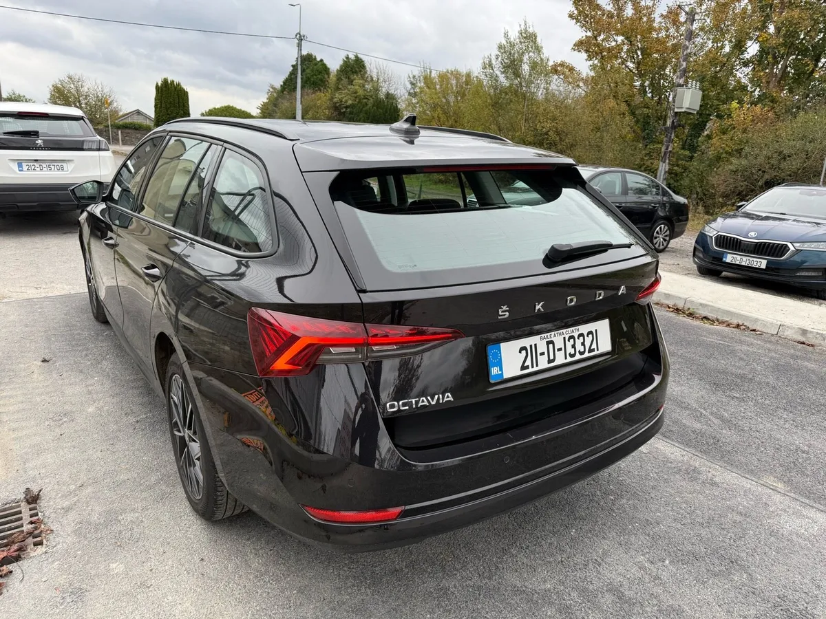 2021 Skoda Octavia 2.0 TDI NCT 2027 New Belt - Image 4