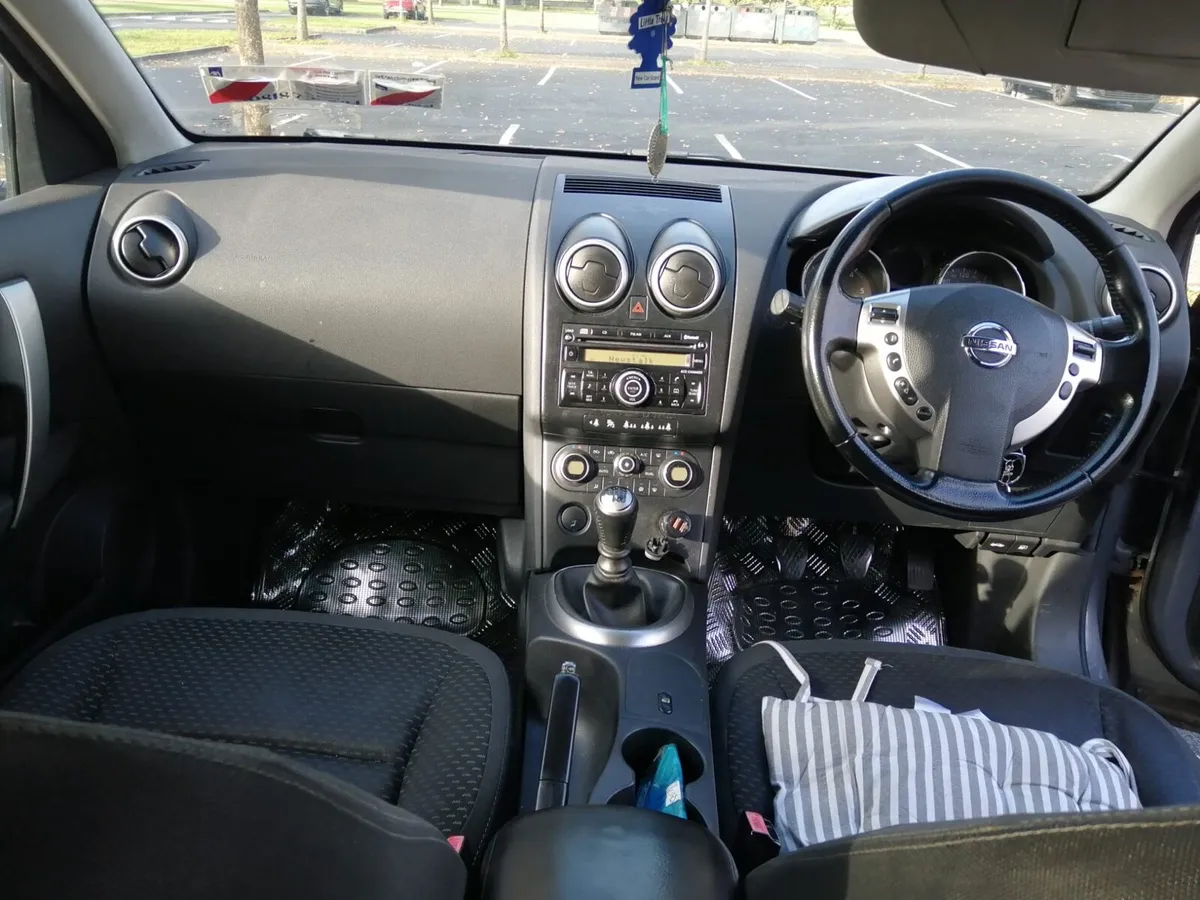 Nissan Qashqai +2 - Image 4