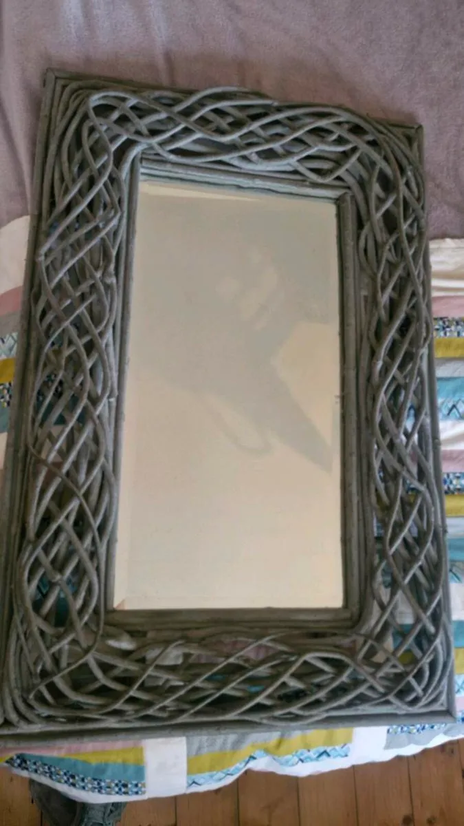 Mirror - Image 1