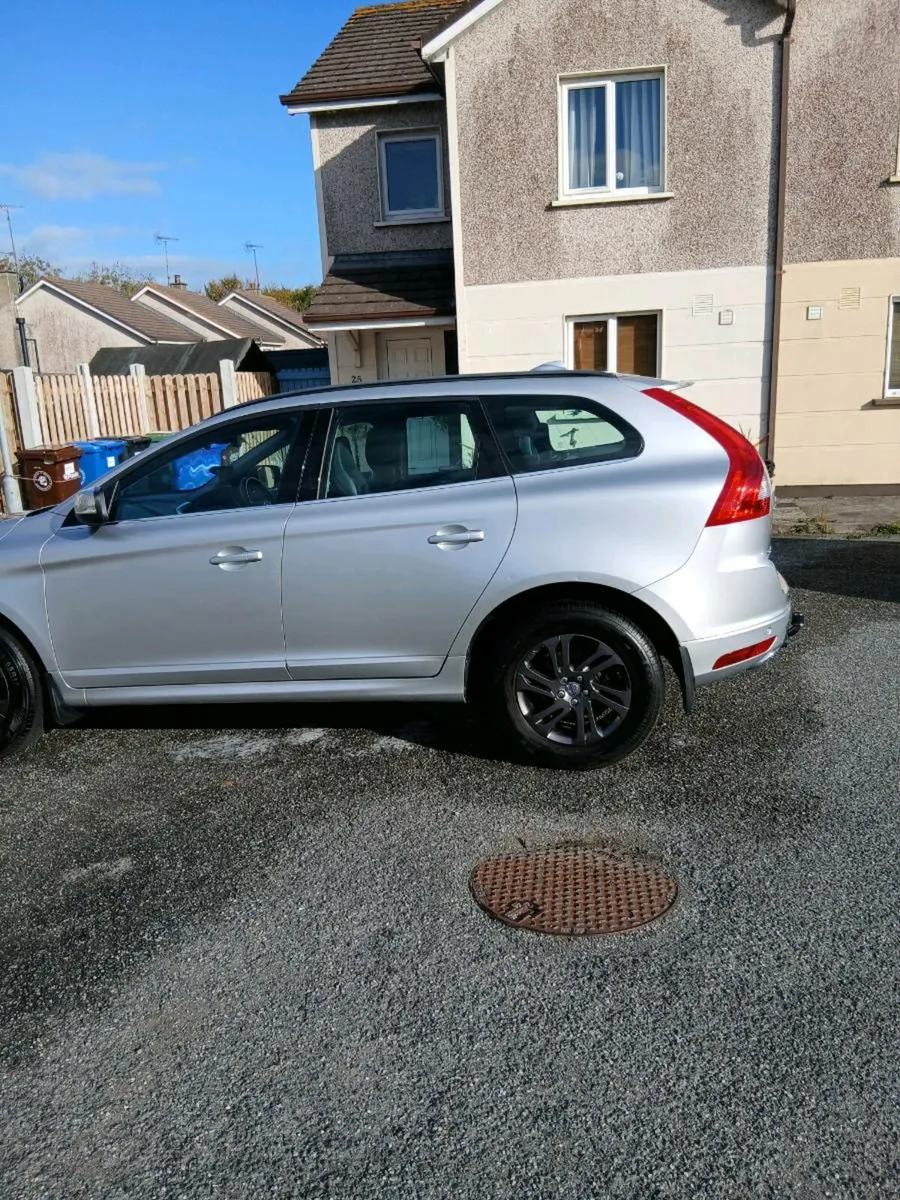 Volvo xc60 - Image 4