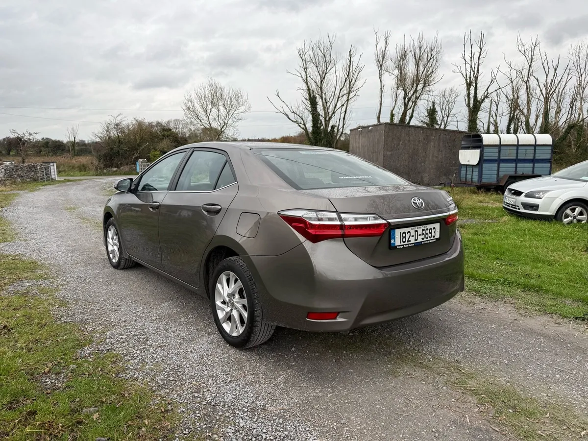 Toyota Corolla 2018 - Image 4