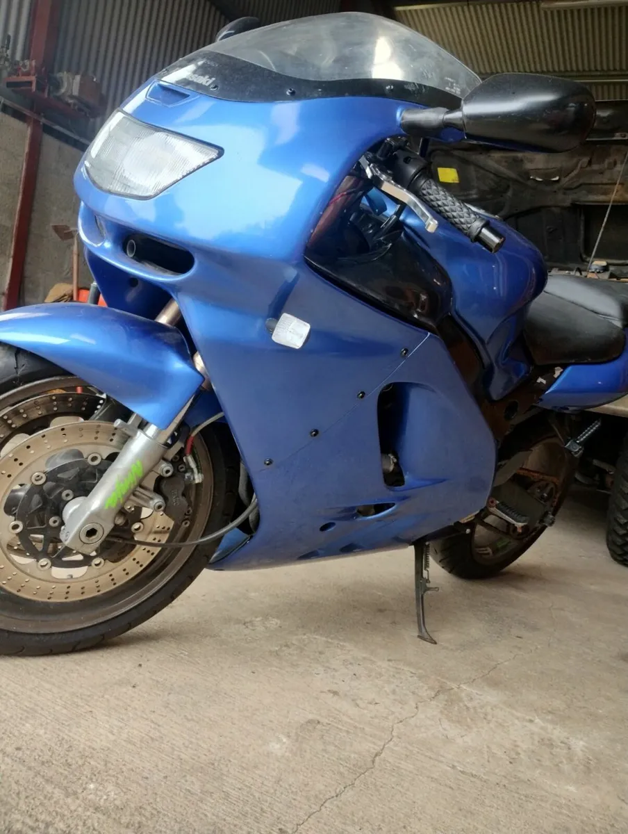 Kawasaki zx9r - Image 1
