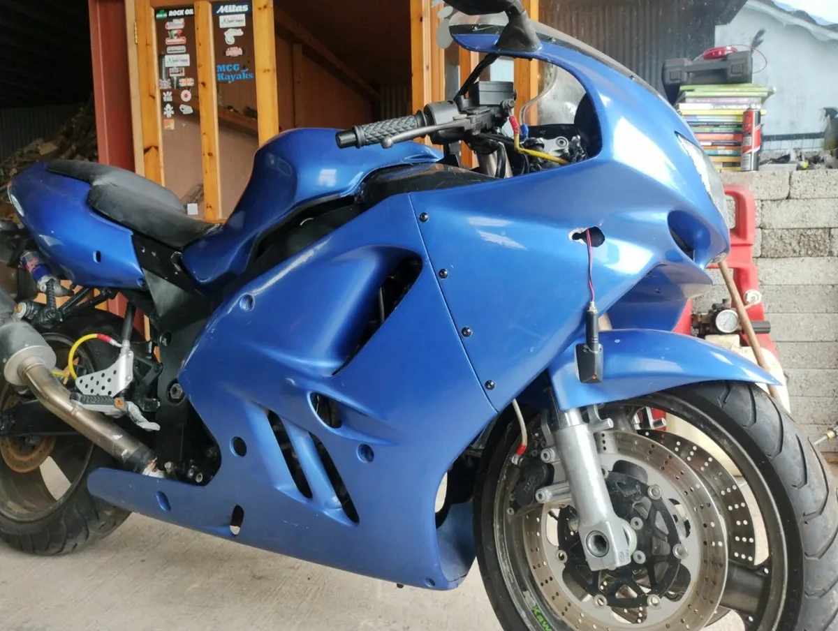 Kawasaki zx9r - Image 4