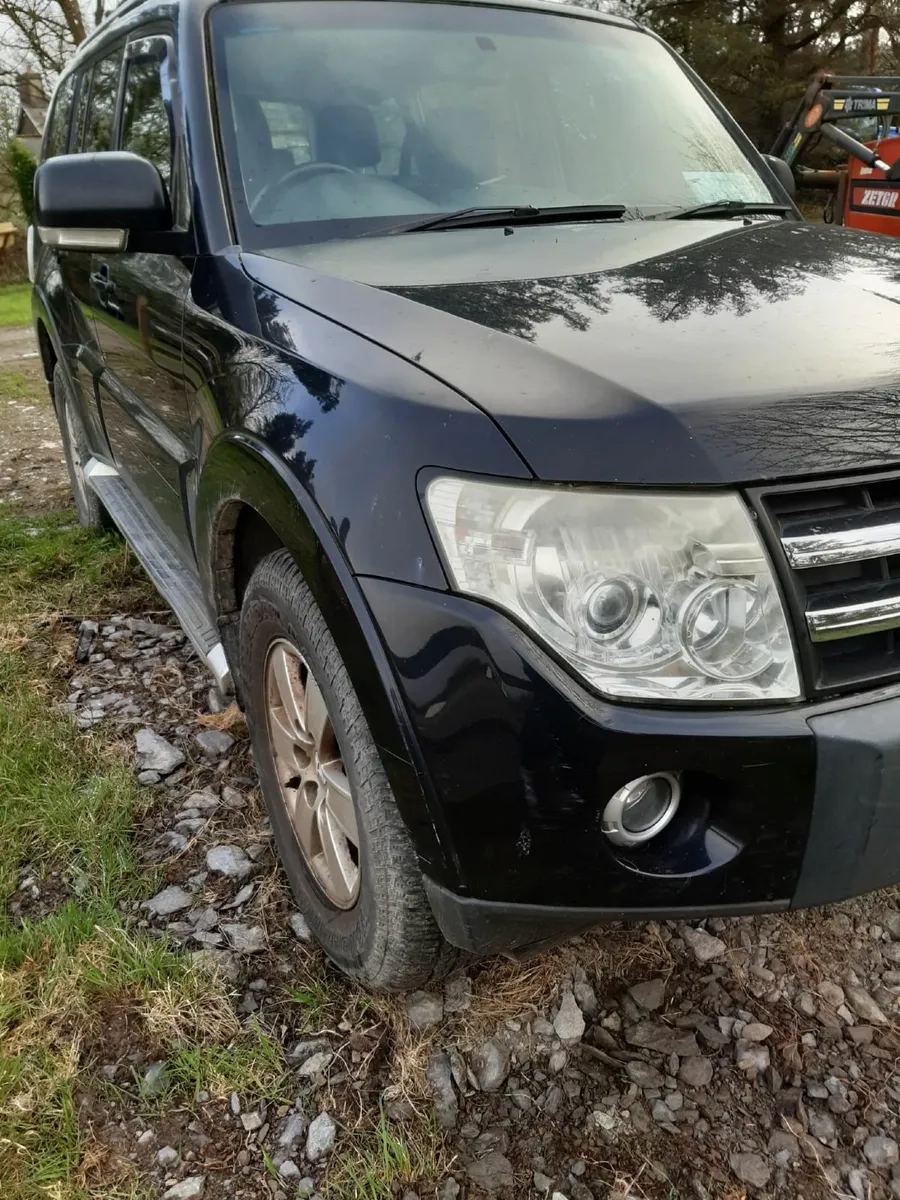 Mitsubishi Pajero 2008 - Image 4