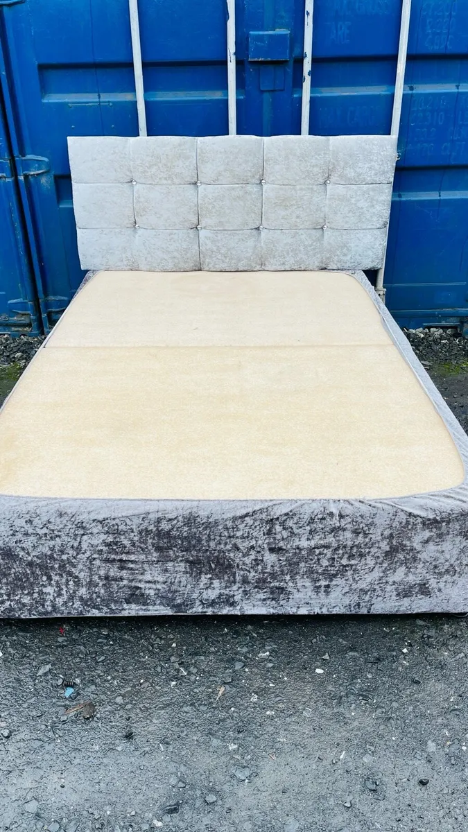 Double bed and mattress - Image 3