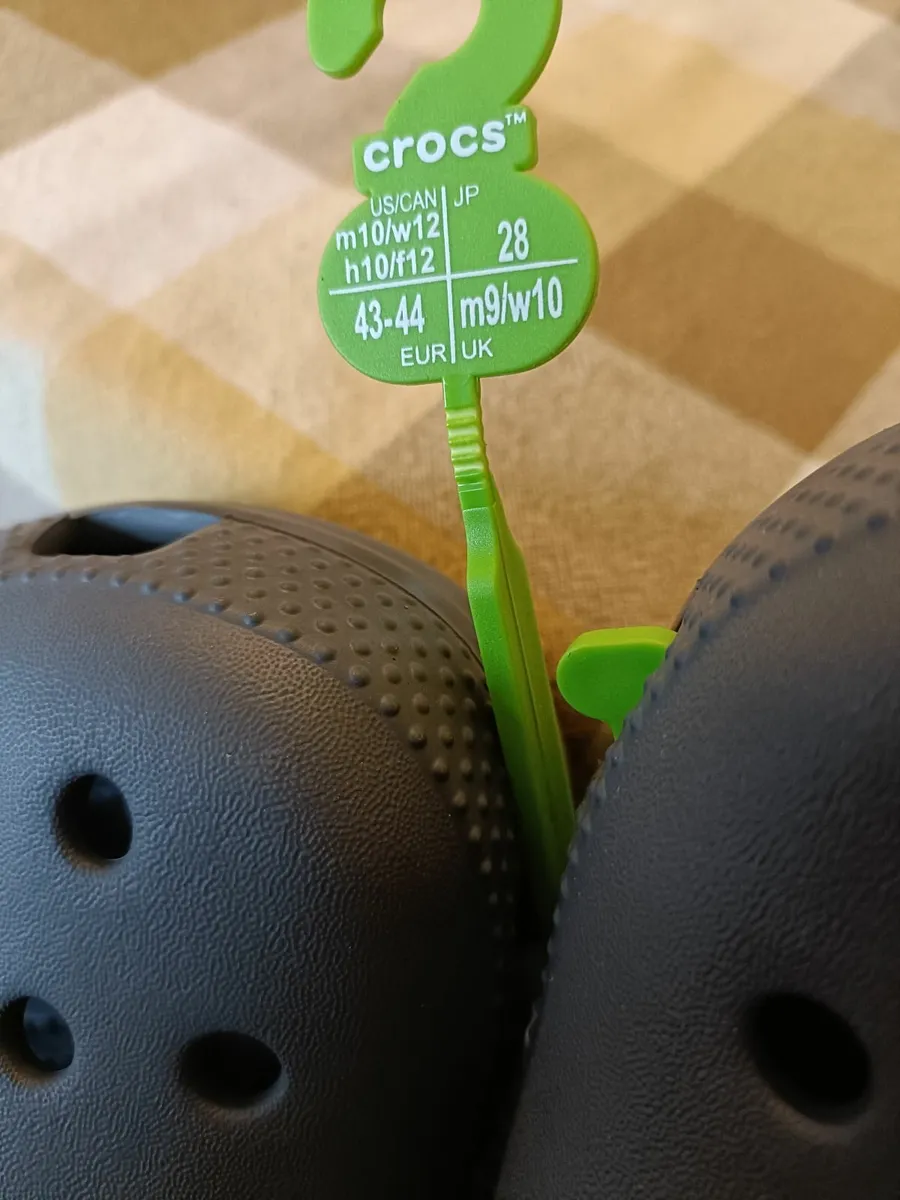 Crocs - Image 2