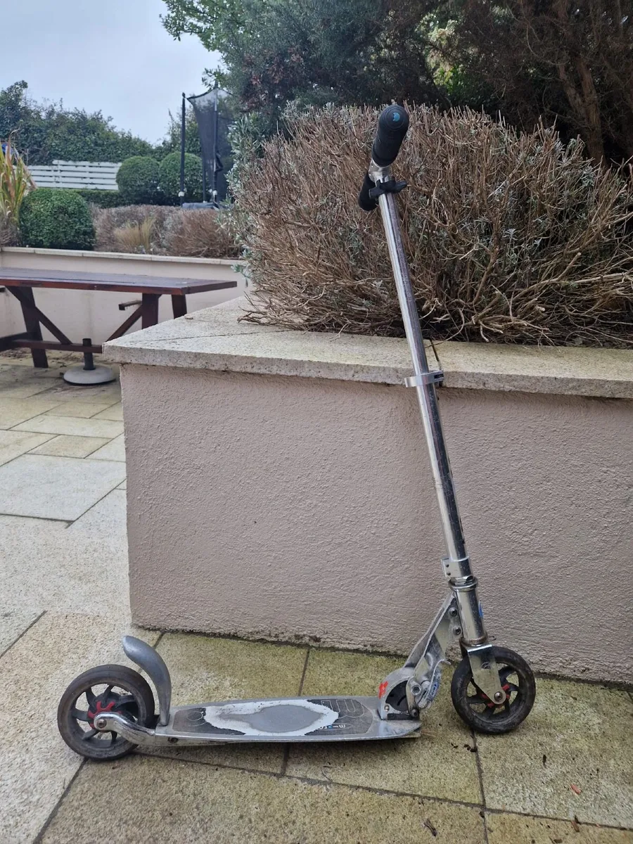 Scooter - Image 1