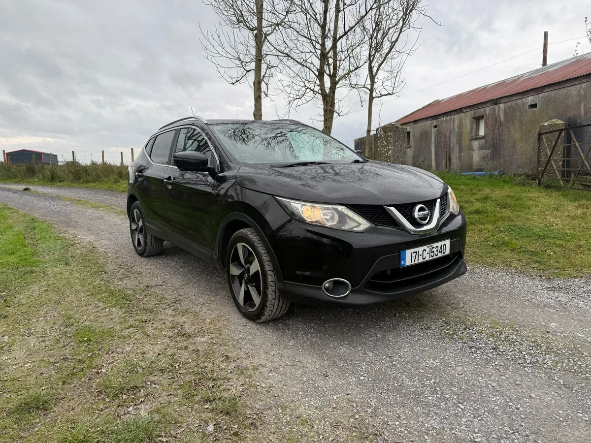Nissan Qashqai XE Premium *High Spec* - Image 1