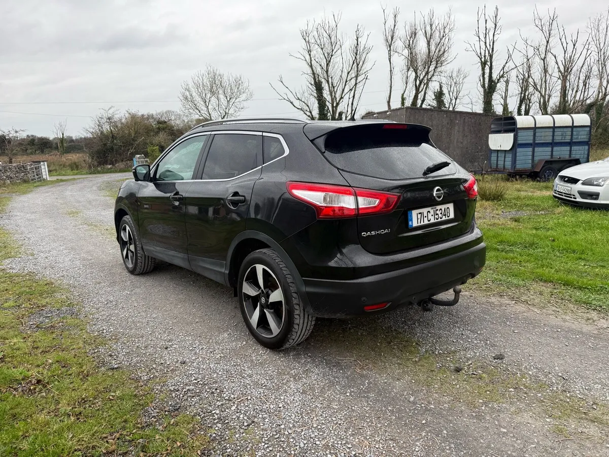 Nissan Qashqai XE Premium *High Spec* - Image 4