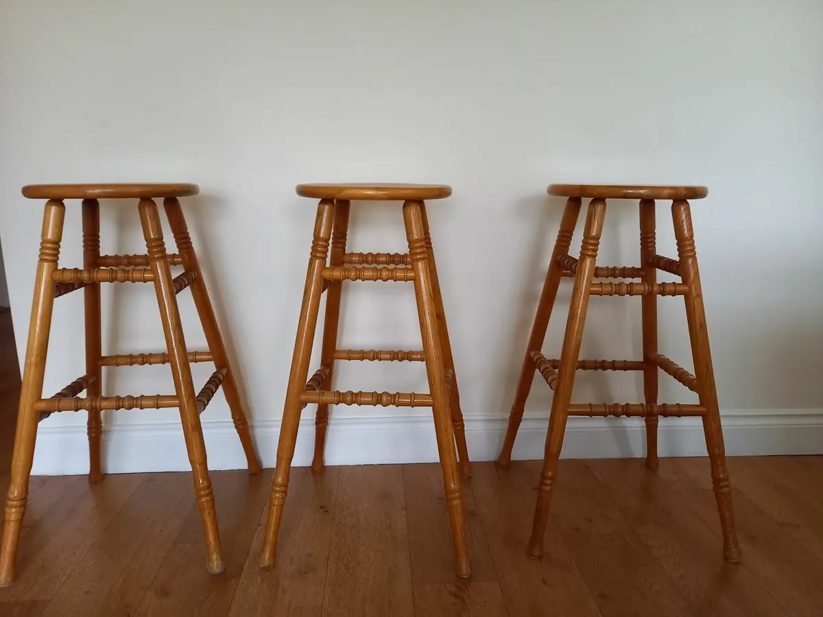 Counter stools