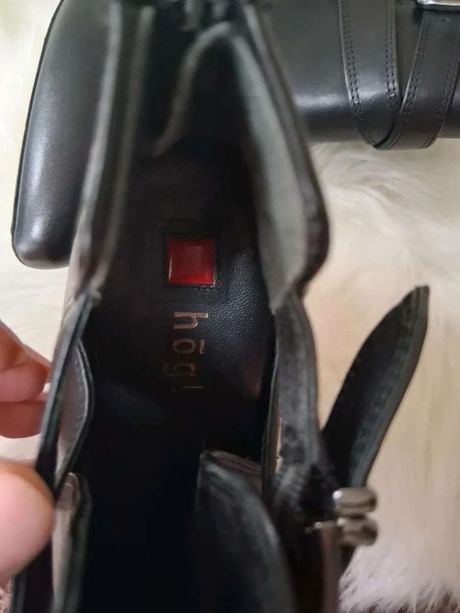 Black Boot Shoe - Image 2