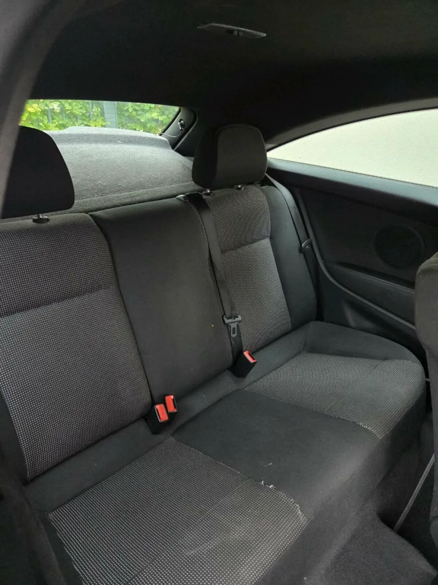 Opel Astra GTC 1.4 Petrol - Image 4