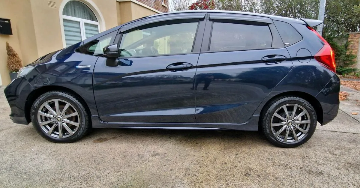 Honda Fit Hybrid S 2019  Face Lift  20k  kms - Image 3