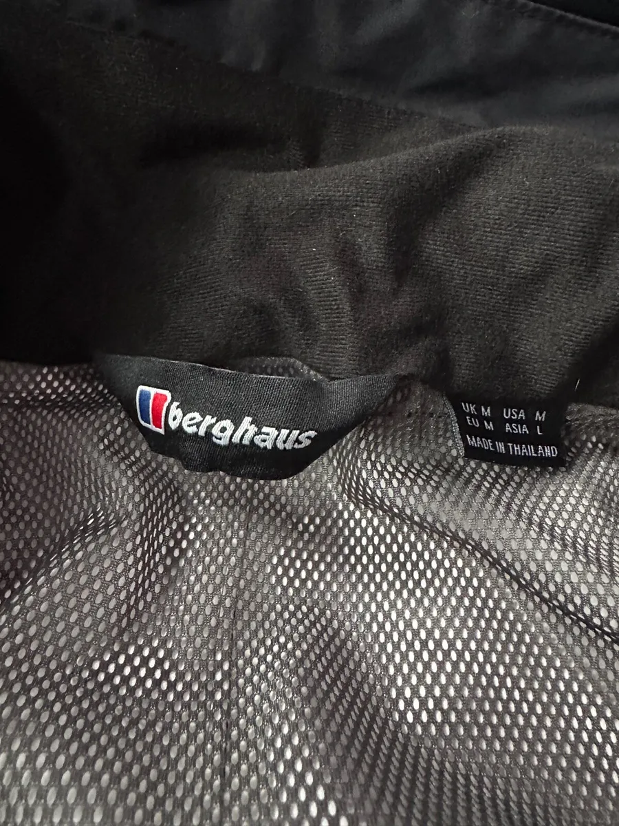 Berghaus Mens RG ALPHA 2.0 Waterproof Jacket - Image 2