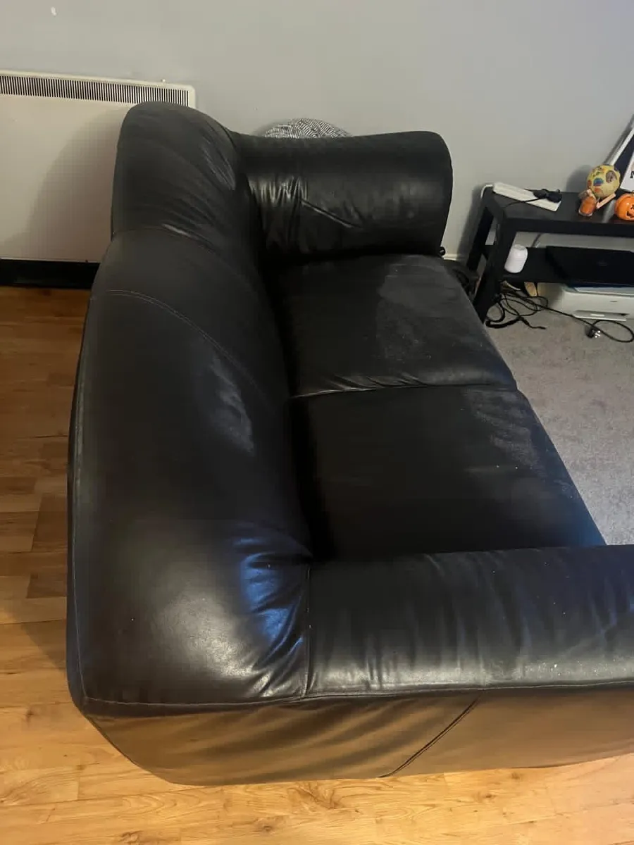 Sofa - Image 4