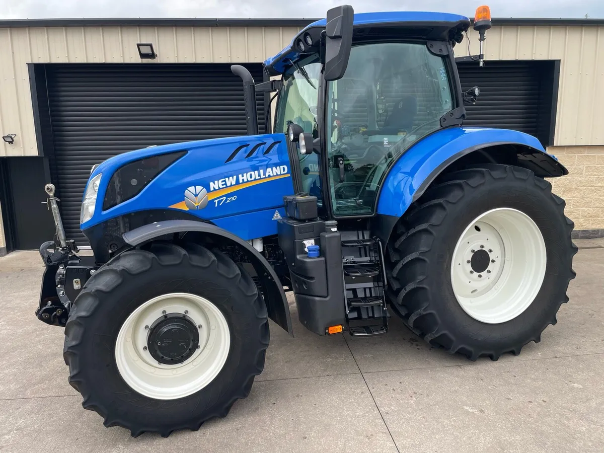 2021 NEW HOLLAND T7.210 RANGE COMMAND - Image 1