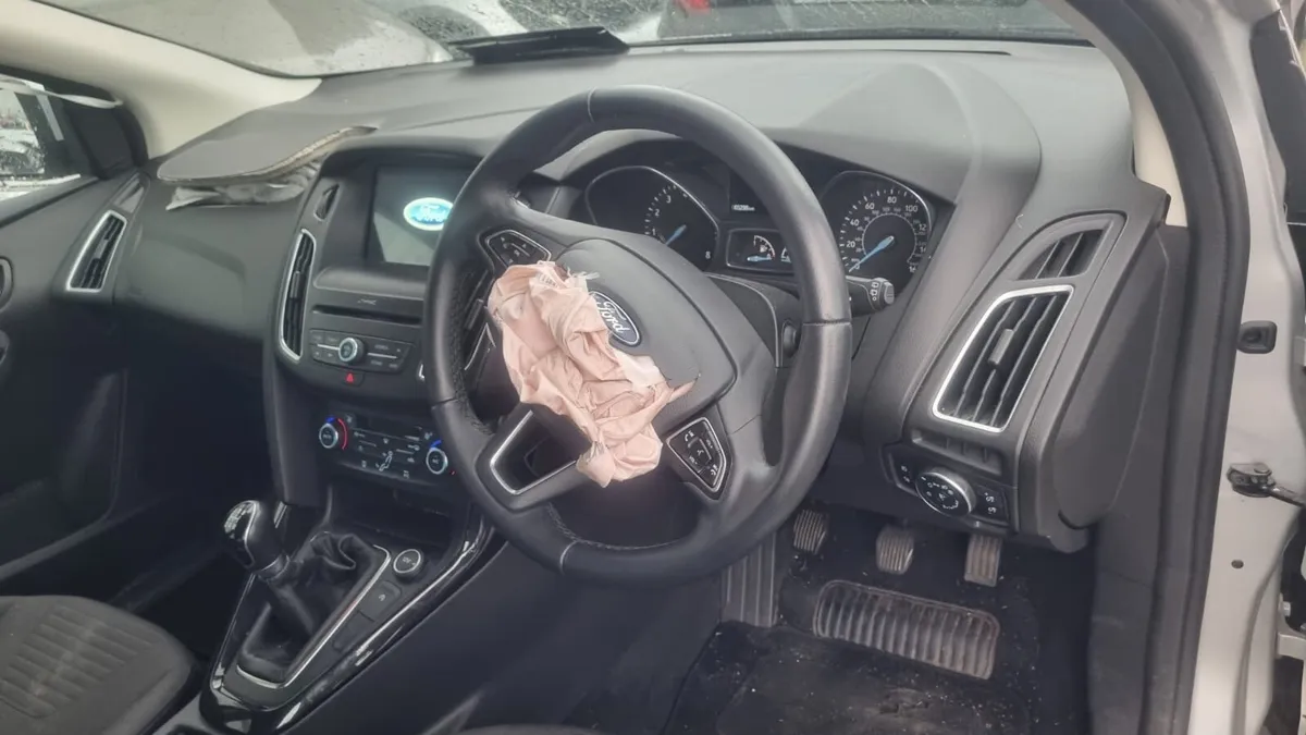 181 Ford focus titanium - Image 3