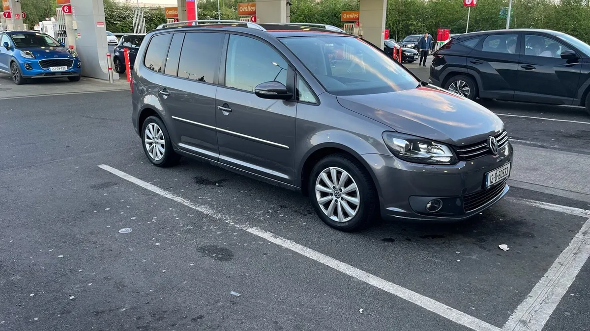 VW Touran - Image 1