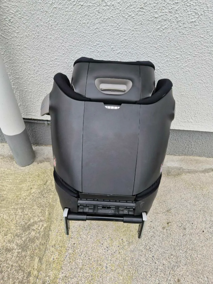 Cybex Car seat - Image 3