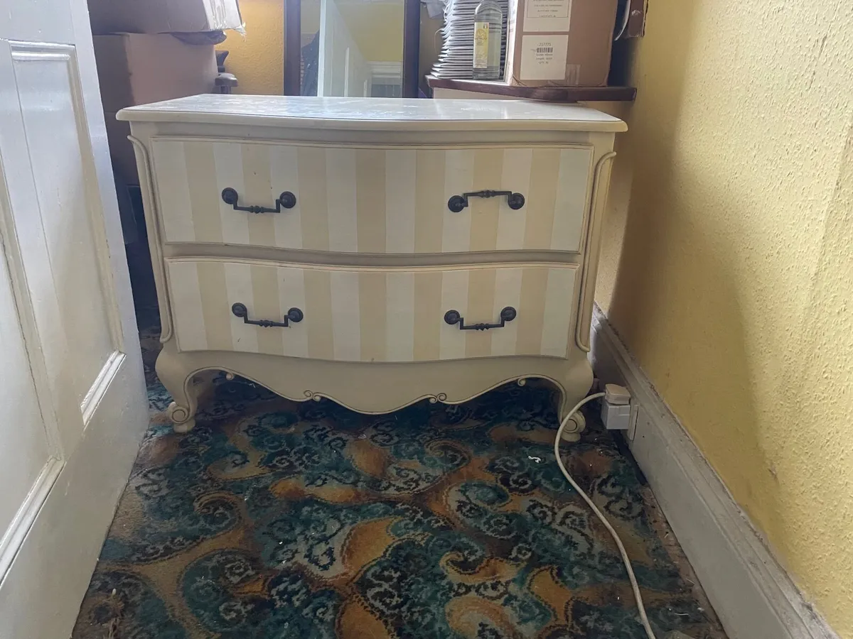 Sideboard - Image 1