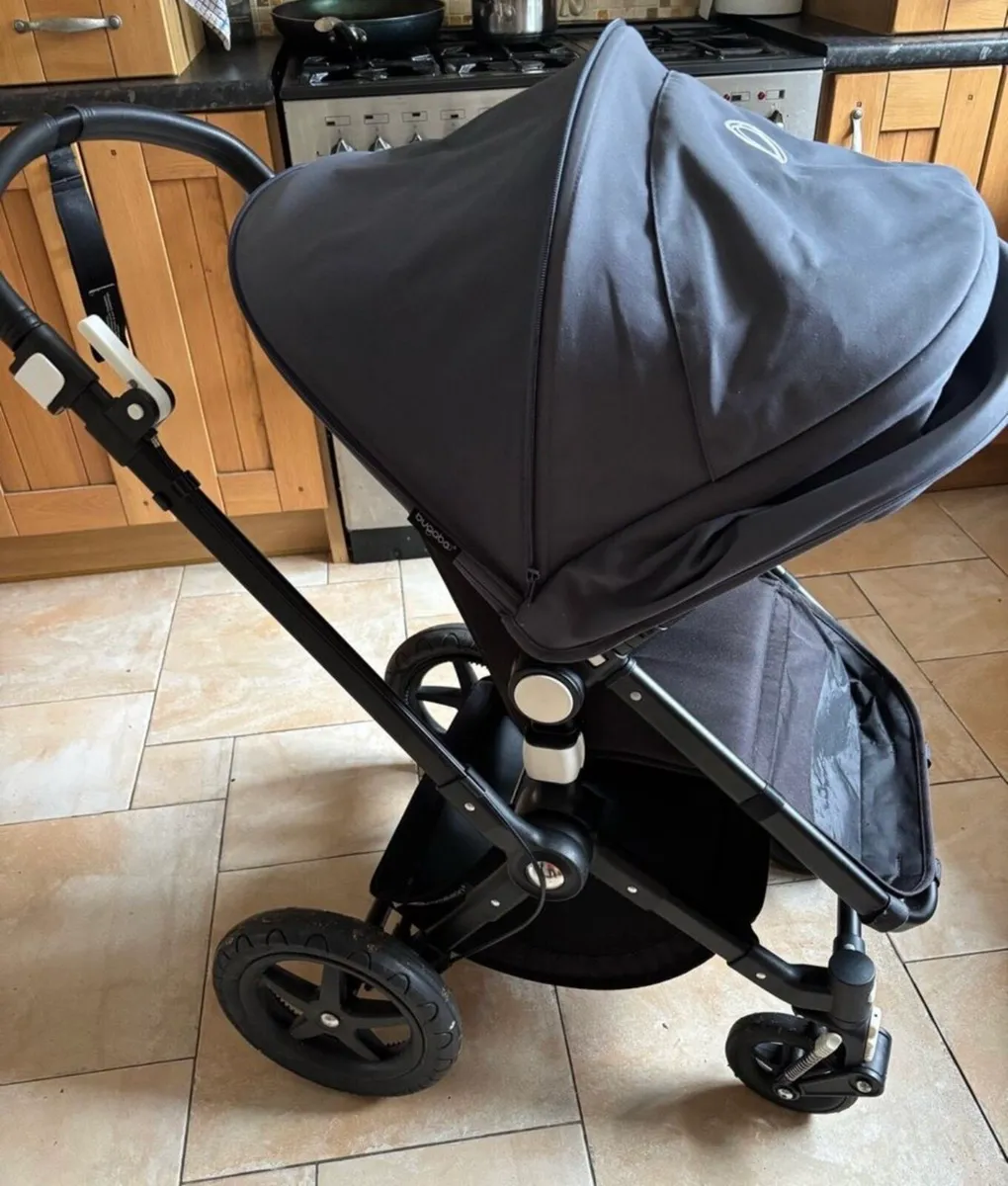 BUGABOO Cameleon 3 Newborn Pram Buggy & Carseat - Image 3