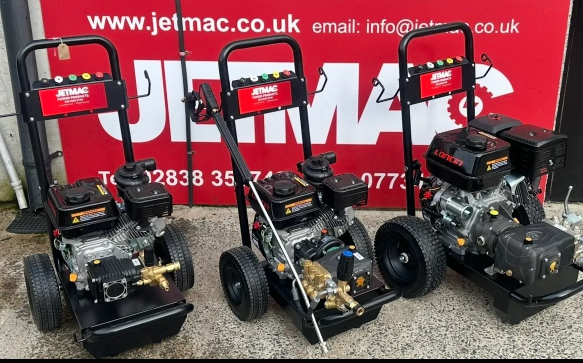 Petrol pressure washer