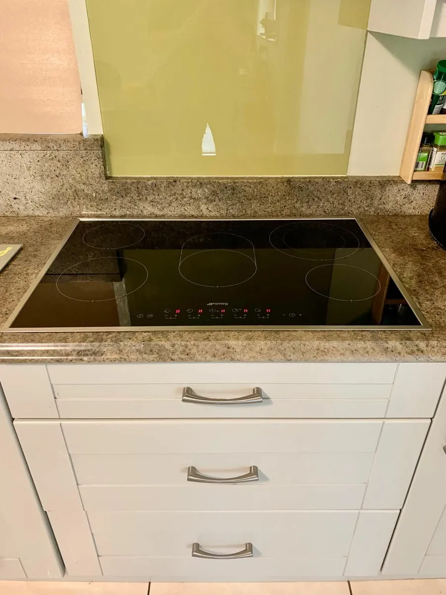 ELECTRIC HOB - Image 3