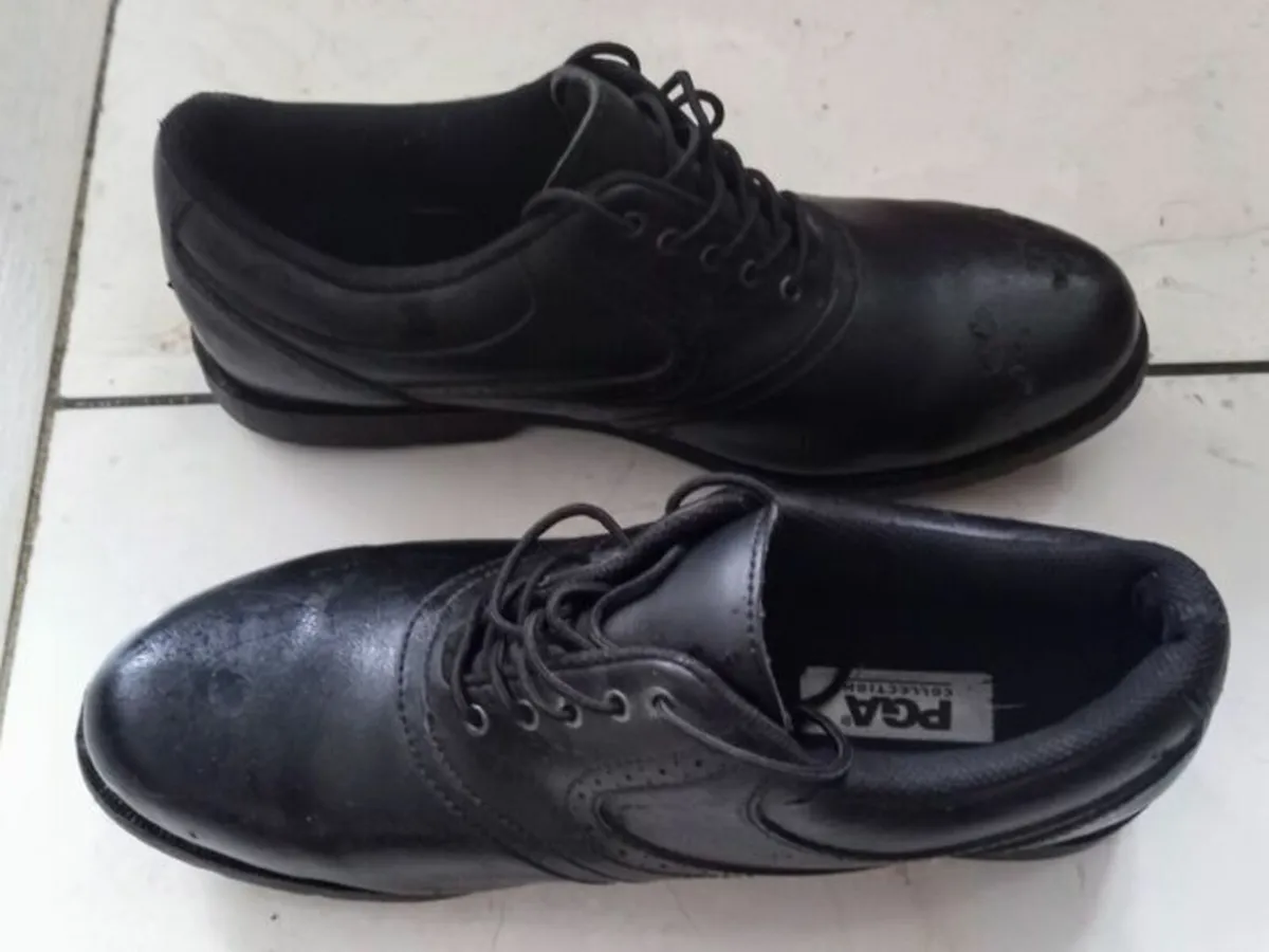 golf shoes uk11 - Image 1